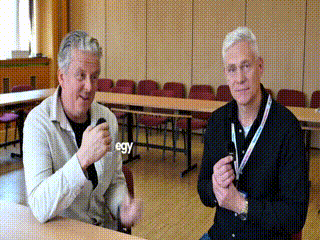 Rövid animált gif Magyari Csaba és Rabb Szabolcs beszélgetéséből